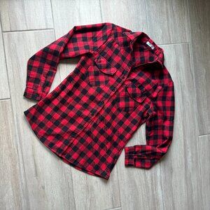 Cozy Fall Flannel - Red & Black Plaid Button-Down - Women's Size Medium